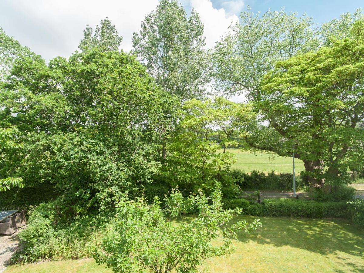 Attractive countryside holiday home in quiet yet central location in Schoorl Exterior foto