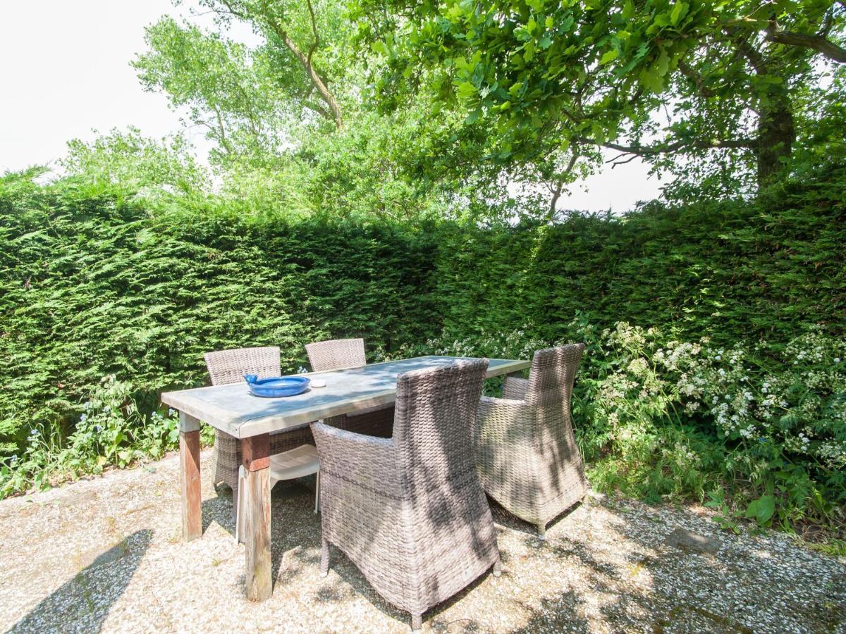 Attractive countryside holiday home in quiet yet central location in Schoorl Exterior foto