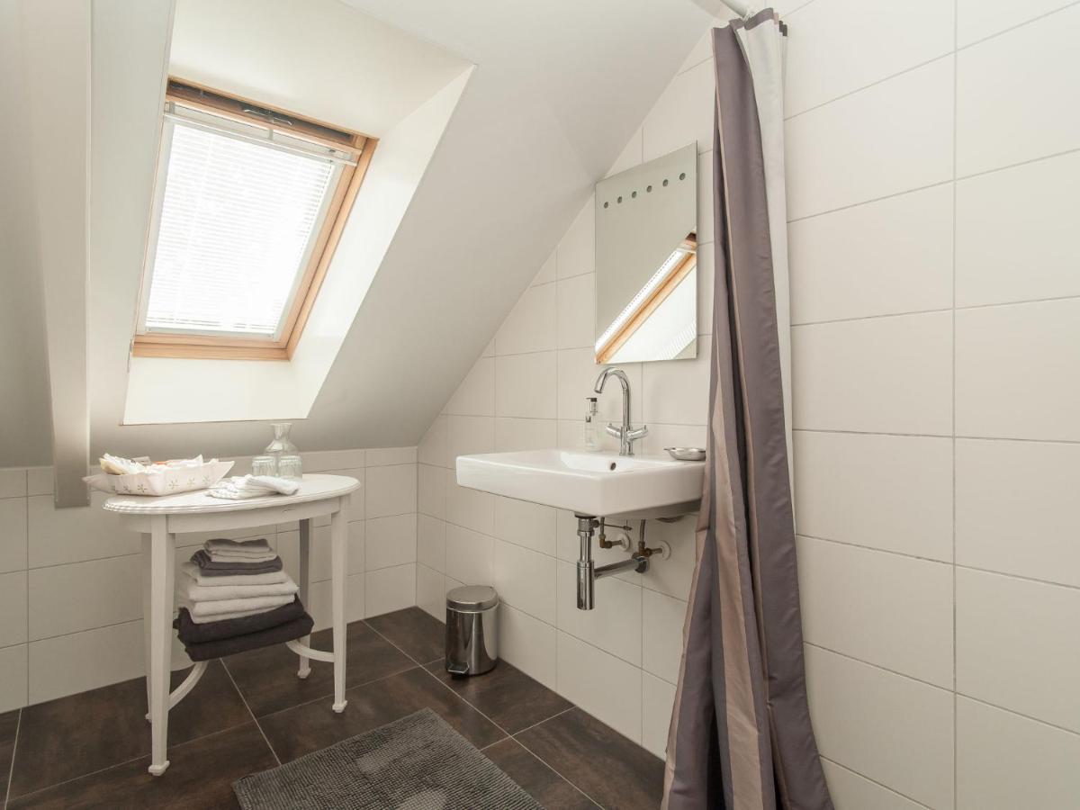 Attractive countryside holiday home in quiet yet central location in Schoorl Exterior foto